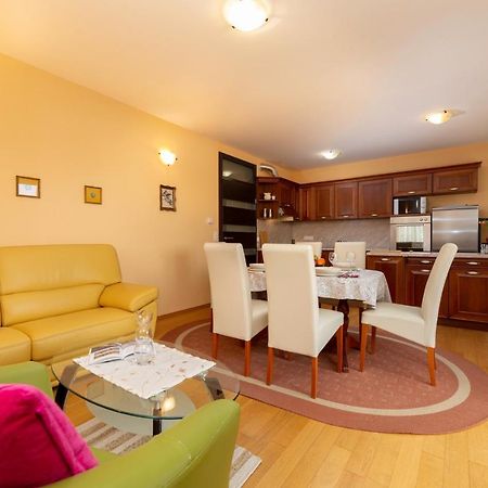 Golden Hope 4+1 Apartment Krk Krk Town Buitenkant foto